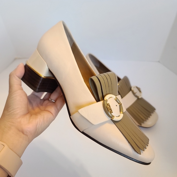 Tory Burch | Multi Logo Kiltie Loafer Pumps in Brie/Sunflower Seed Size 7.5 - Picture 9 of 13